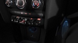 2022 (22) MINI HATCHBACK 1.5 Cooper Sport 3dr 5422604