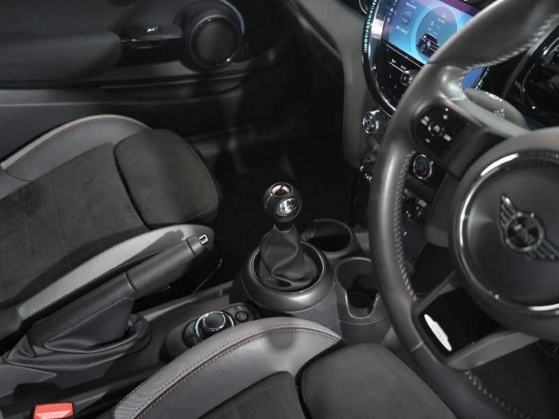2022 (22) MINI HATCHBACK 1.5 Cooper Sport 3dr 5422594