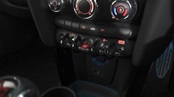 2022 (22) MINI HATCHBACK 1.5 Cooper Sport 3dr 5422603
