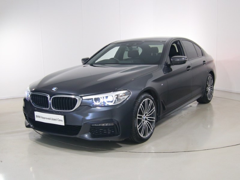 2019 (19) BMW 5 SERIES 540i xDrive M Sport 4dr Auto 5472444