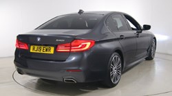 2019 (19) BMW 5 SERIES 540i xDrive M Sport 4dr Auto 5472448
