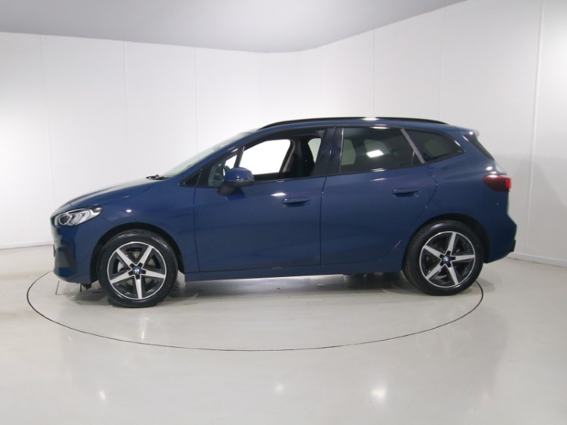 2025 (75) BMW 2 SERIES 220i MHT Sport 5dr DCT 5411313