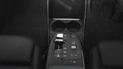 2025 (75) BMW 2 SERIES 220i MHT Sport 5dr DCT 5411274