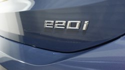 2025 (75) BMW 2 SERIES 220i MHT Sport 5dr DCT 5411264