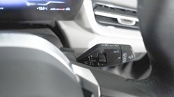 2025 (75) BMW 2 SERIES 220i MHT Sport 5dr DCT 5411290