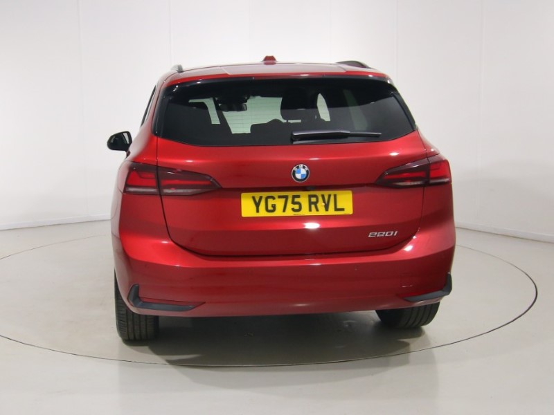 2025 (75) BMW 2 SERIES 220i MHT Sport 5dr DCT 5412977