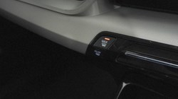 2025 (75) BMW 2 SERIES 220i MHT Sport 5dr DCT 5412958