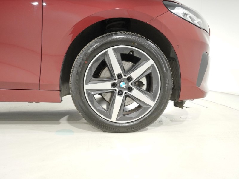 2025 (75) BMW 2 SERIES 220i MHT Sport 5dr DCT 5412946