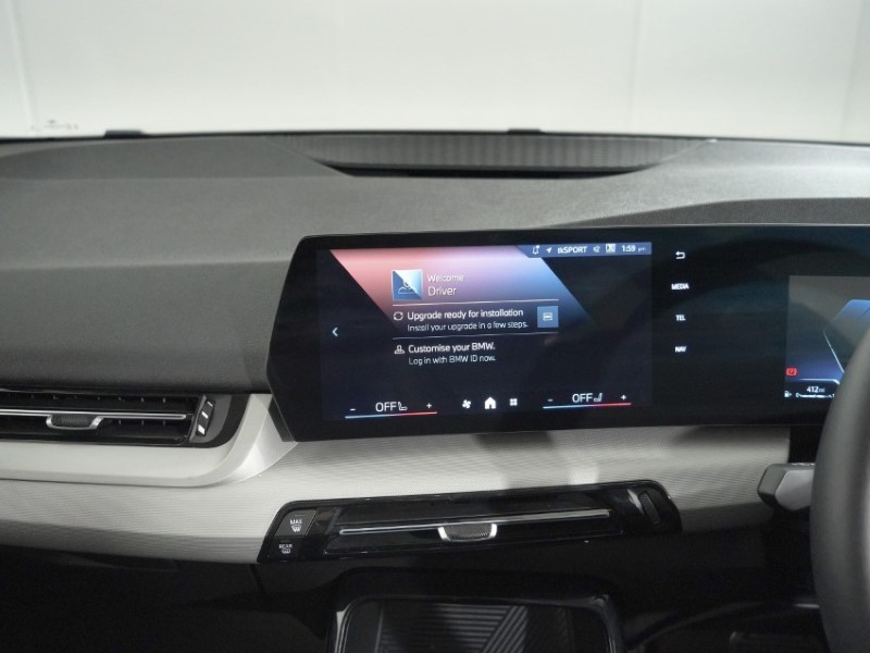 2025 (75) BMW 2 SERIES 220i MHT Sport 5dr DCT 5412939