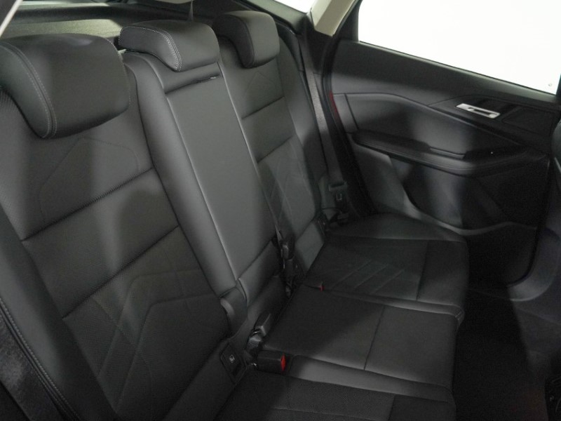 2025 (75) BMW 2 SERIES 220i MHT Sport 5dr DCT 5412950
