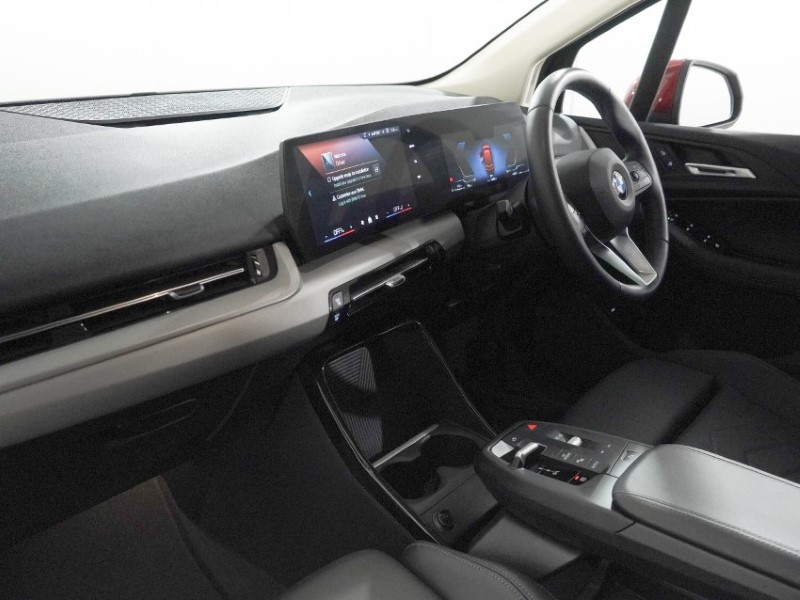 2025 (75) BMW 2 SERIES 220i MHT Sport 5dr DCT 5412934
