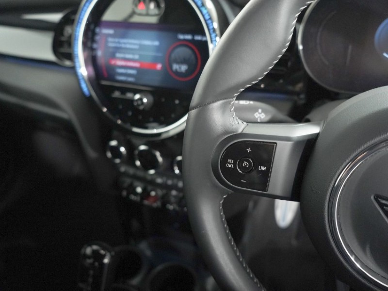 2024 (24) MINI CONVERTIBLE 1.5 Cooper Sport Premium 2dr Auto 5408554