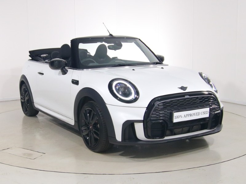 2024 (24) MINI CONVERTIBLE 1.5 Cooper Sport Premium 2dr Auto 5408582