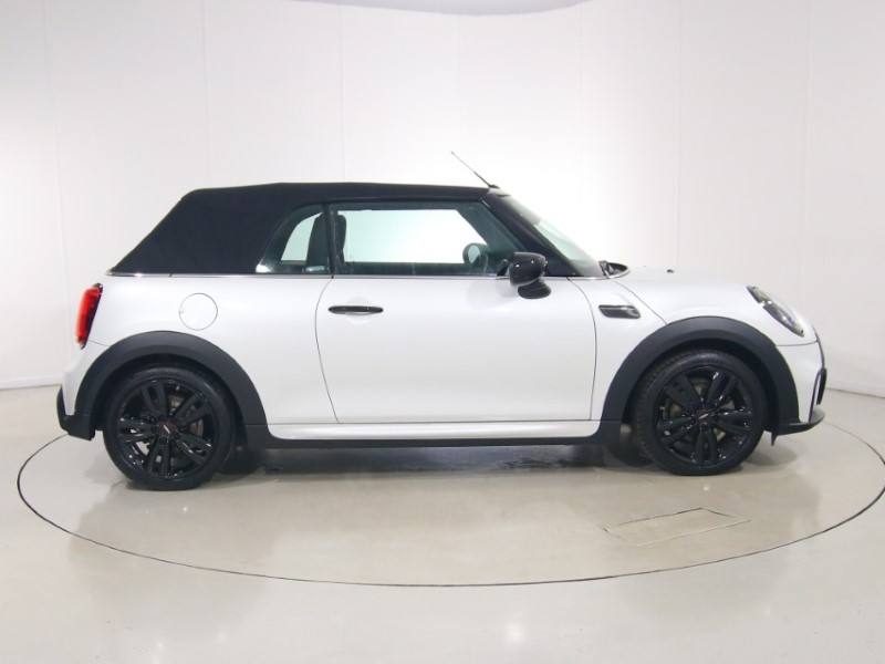 2024 (24) MINI CONVERTIBLE 1.5 Cooper Sport Premium 2dr Auto 5408581