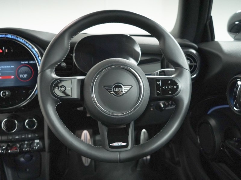 2024 (24) MINI CONVERTIBLE 1.5 Cooper Sport Premium 2dr Auto 5408534
