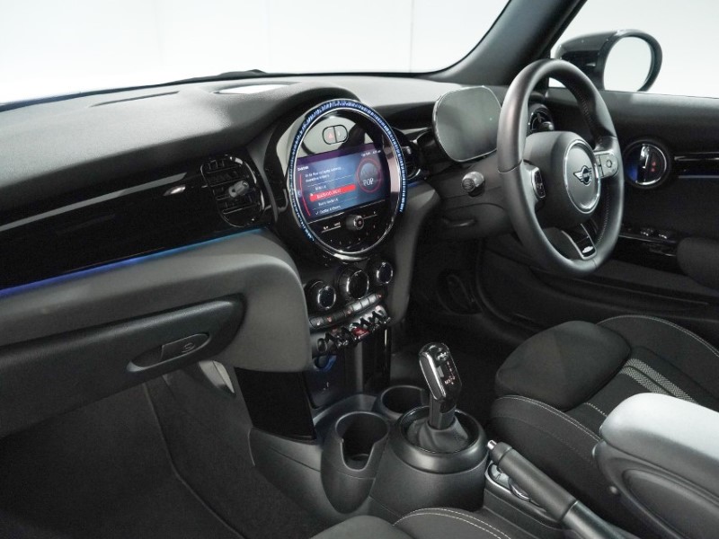 2024 (24) MINI CONVERTIBLE 1.5 Cooper Sport Premium 2dr Auto 5408527