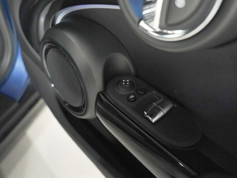 2023 (23) MINI HATCHBACK 1.5 Cooper Exclusive 3dr 5408129
