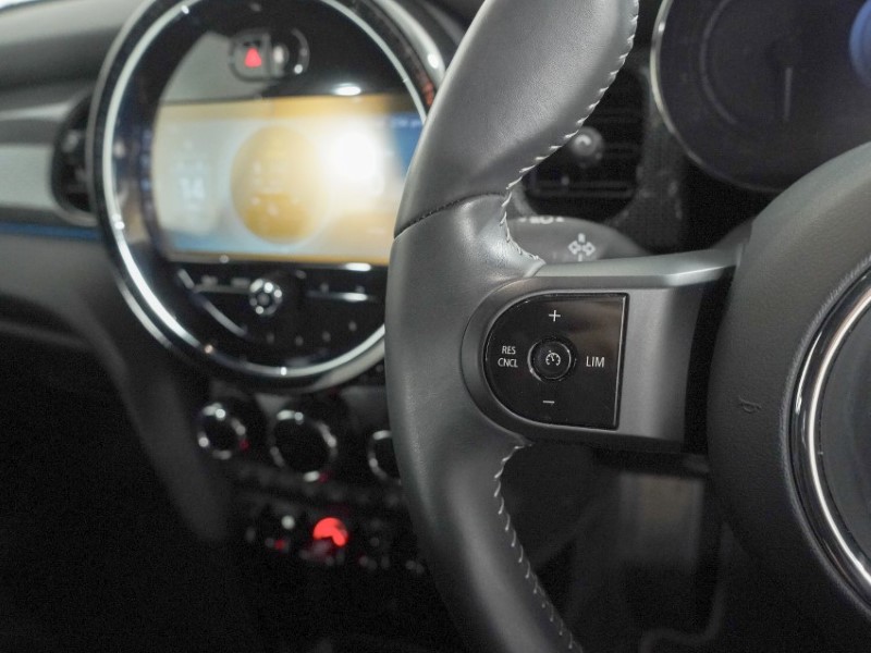 2023 (23) MINI HATCHBACK 1.5 Cooper Exclusive 3dr 5408141