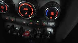 2023 (23) MINI HATCHBACK 1.5 Cooper Exclusive 3dr 5408153