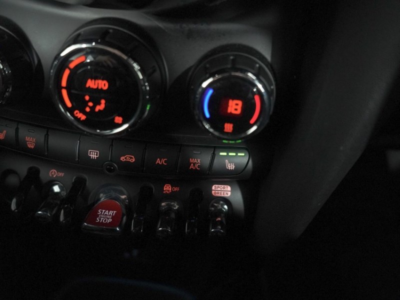 2023 (23) MINI HATCHBACK 1.5 Cooper Exclusive 3dr 5408154