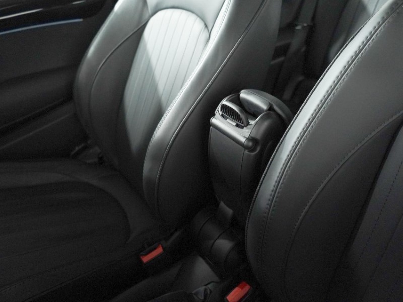 2023 (23) MINI HATCHBACK 1.5 Cooper Exclusive 3dr 5408116