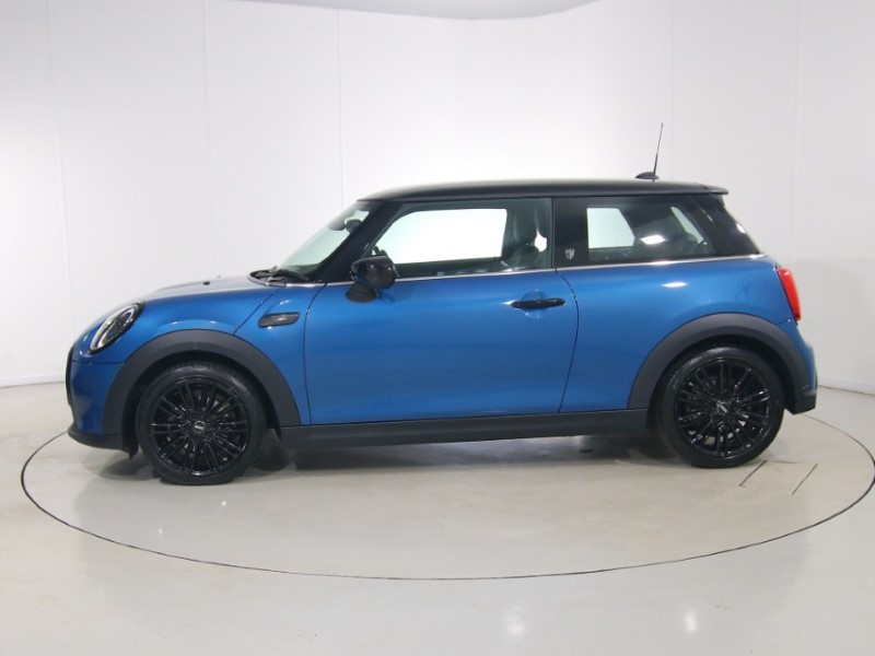 2023 (23) MINI HATCHBACK 1.5 Cooper Exclusive 3dr 5408165