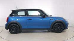 2023 (23) MINI HATCHBACK 1.5 Cooper Exclusive 3dr 5408161