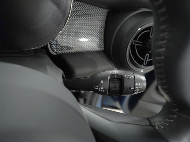 2023 (23) MINI HATCHBACK 1.5 Cooper Exclusive 3dr 5408142