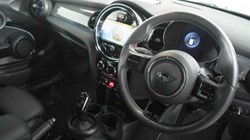 2023 (23) MINI HATCHBACK 1.5 Cooper Exclusive 3dr 5408133