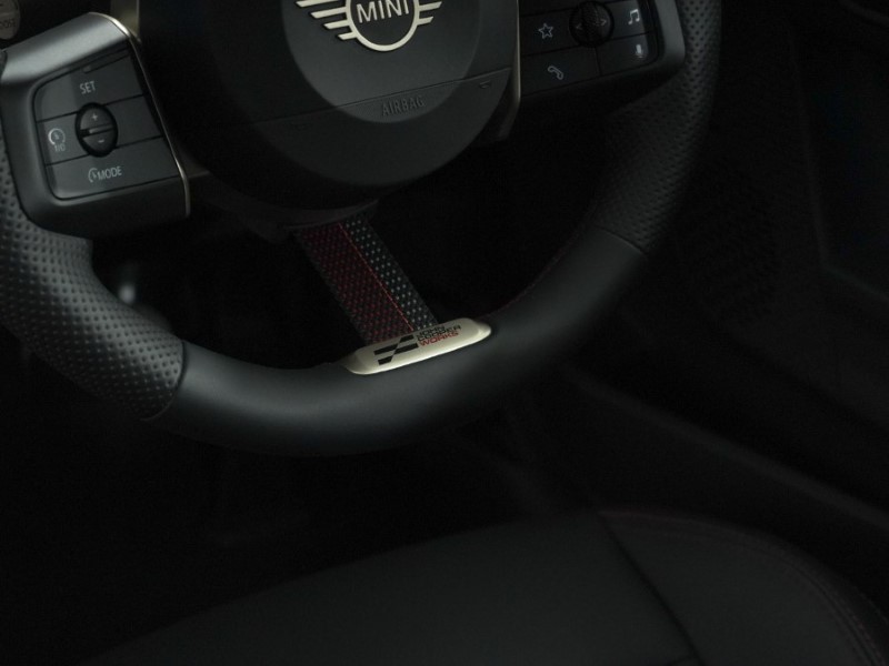 2024 (24) MINI COOPER 2.0 S Sport 3dr Auto 5410579