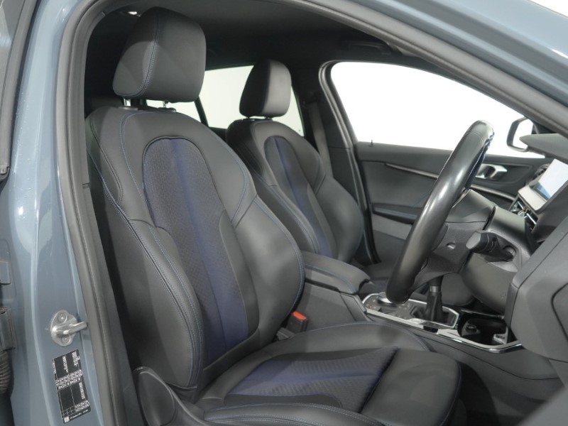 2022 (72) BMW 1 SERIES 118i [136] M Sport 5dr [Live Cockpit Professional] 5457634
