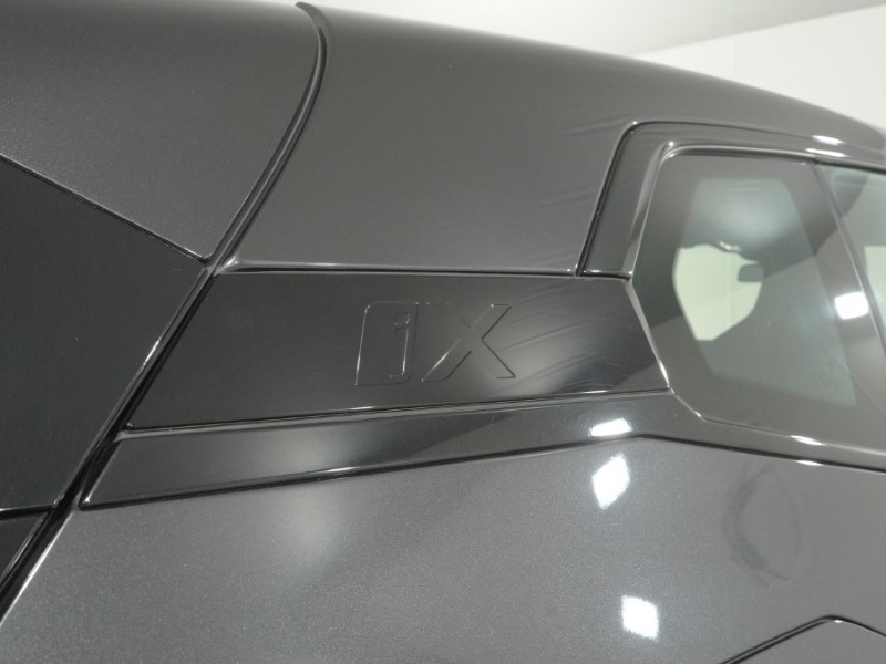 2023 (23) BMW iX 240kW xDrive40 M Sport 76.6kWh 5dr Auto 5429445