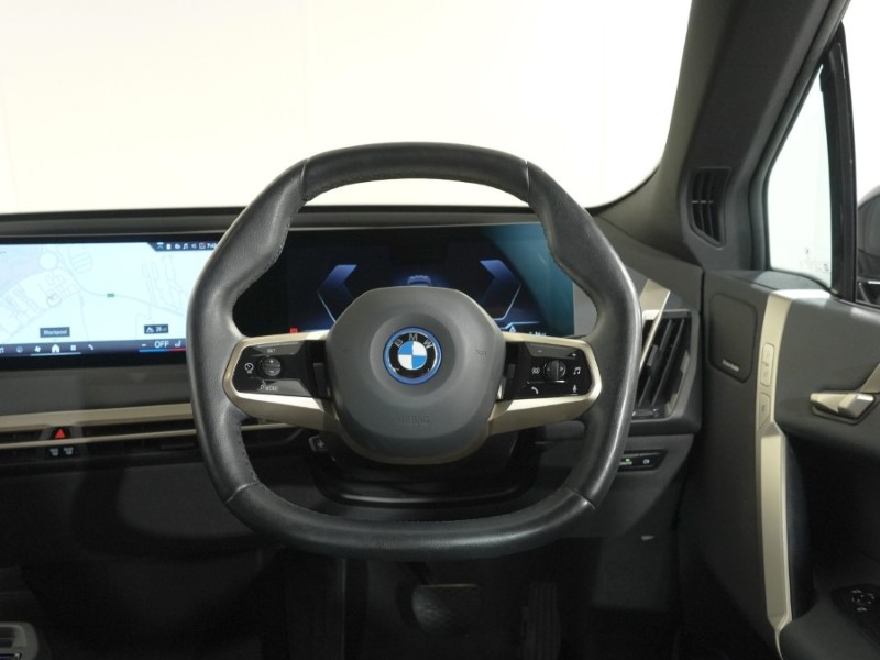 2023 (23) BMW iX 240kW xDrive40 M Sport 76.6kWh 5dr Auto 5429437