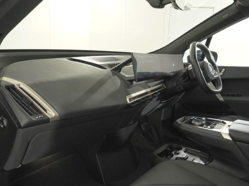2023 (23) BMW iX 240kW xDrive40 M Sport 76.6kWh 5dr Auto 5429432