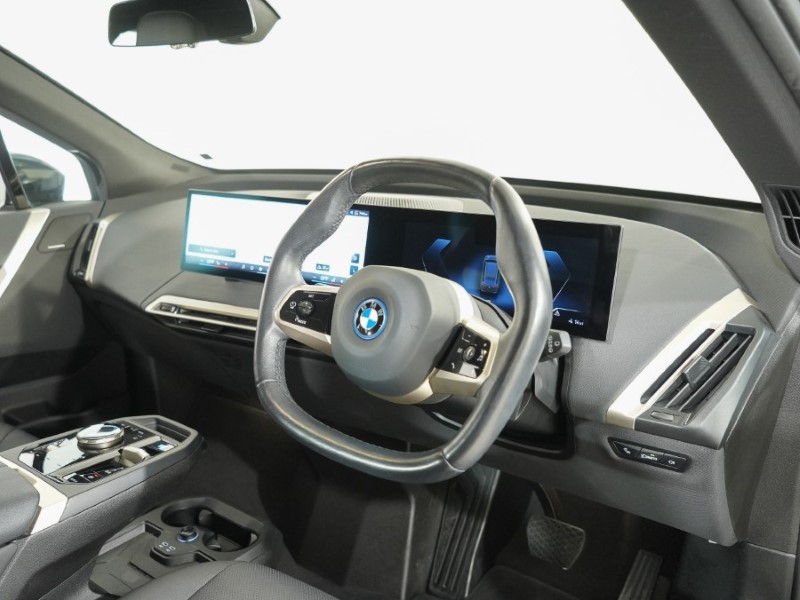 2023 (23) BMW iX 240kW xDrive40 M Sport 76.6kWh 5dr Auto 5429449