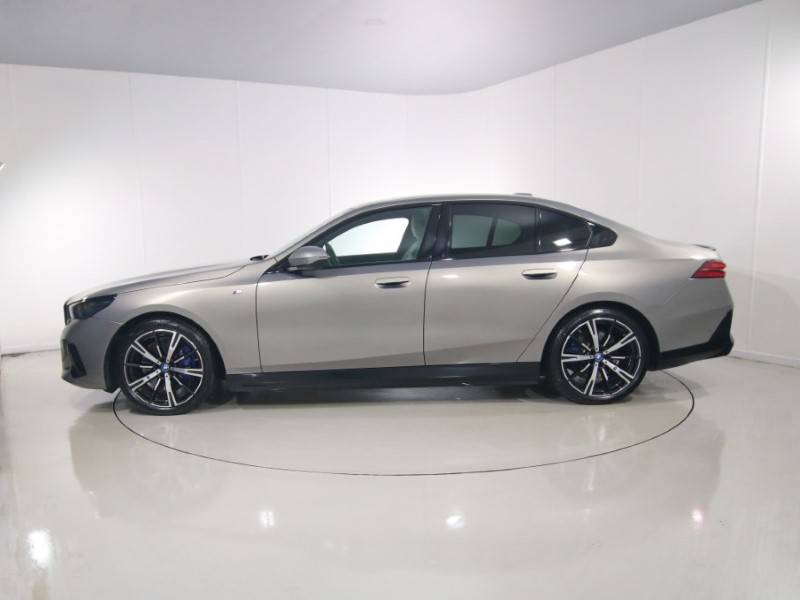 2024 (24) BMW I5 250kW eDrive40 M Sport Pro 84kWh 4dr Auto 5420832