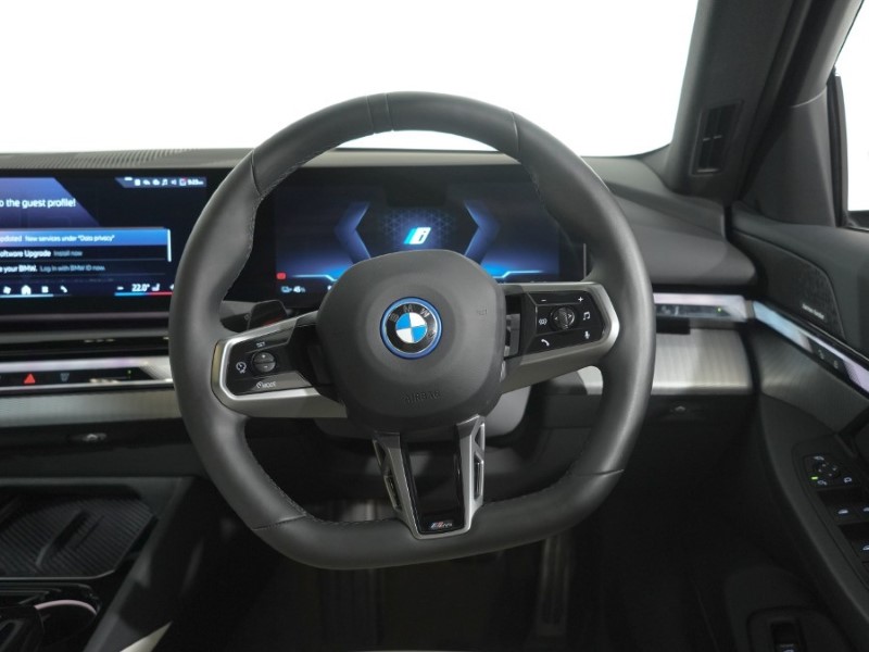 2024 (24) BMW I5 250kW eDrive40 M Sport Pro 84kWh 4dr Auto 5420852