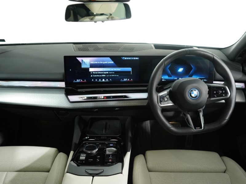 2024 (24) BMW I5 250kW eDrive40 M Sport Pro 84kWh 4dr Auto 5420850