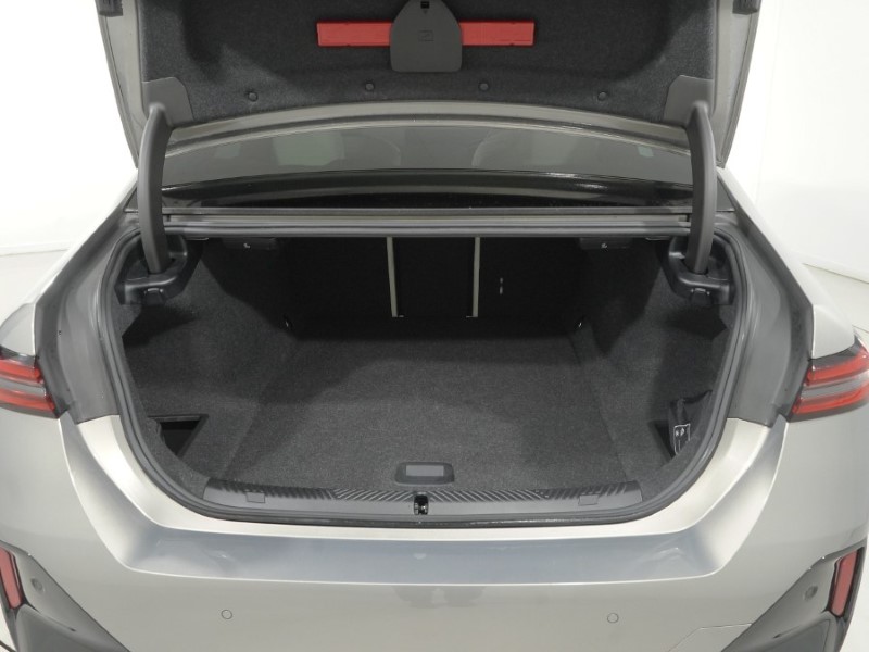 2024 (24) BMW I5 250kW eDrive40 M Sport Pro 84kWh 4dr Auto 5420842