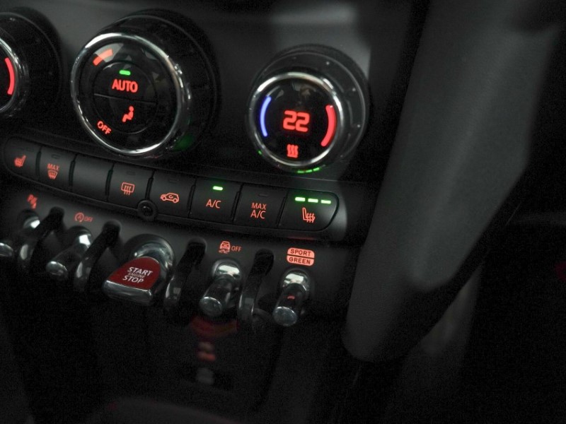 2023 (23) MINI HATCHBACK 2.0 John Cooper Works Premium Plus 3dr Auto 5460261