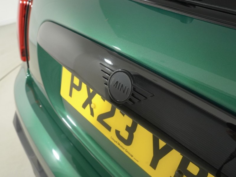 2023 (23) MINI HATCHBACK 2.0 John Cooper Works Premium Plus 3dr Auto 5460209