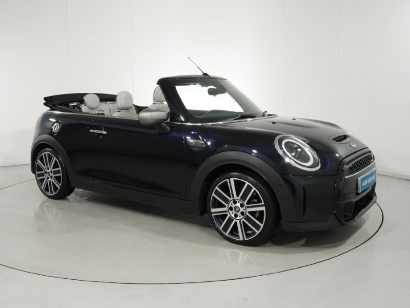 2022 (72) MINI CONVERTIBLE 2.0 Cooper S Exclusive 2dr Auto 5427204