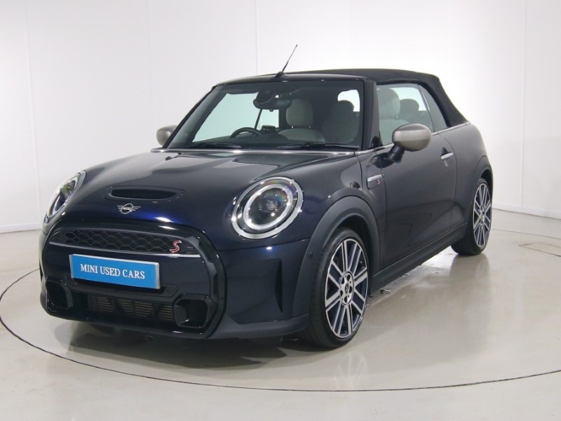 2022 (72) MINI CONVERTIBLE 2.0 Cooper S Exclusive 2dr Auto 5427213