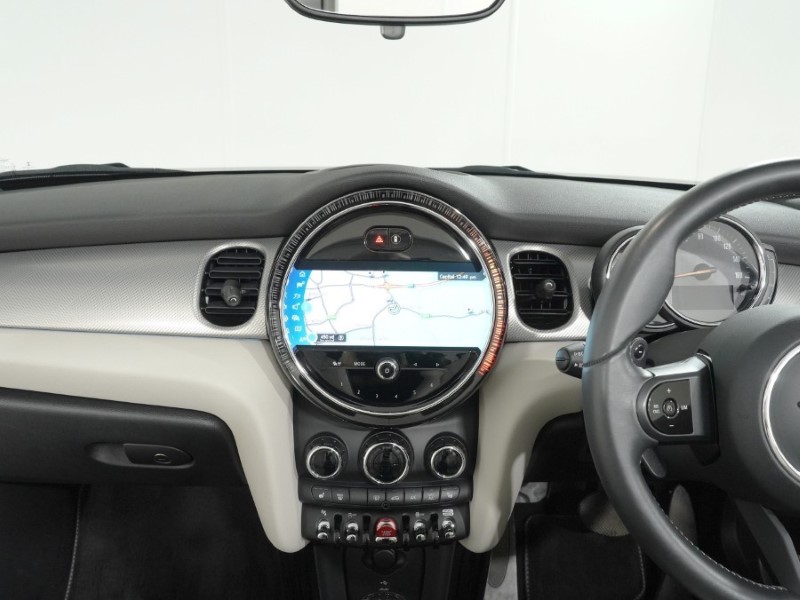 2022 (72) MINI CONVERTIBLE 2.0 Cooper S Exclusive 2dr Auto 5427182