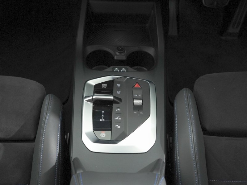 2025 (75) BMW 2 SERIES 220 M Sport 4dr Step Auto 5444232
