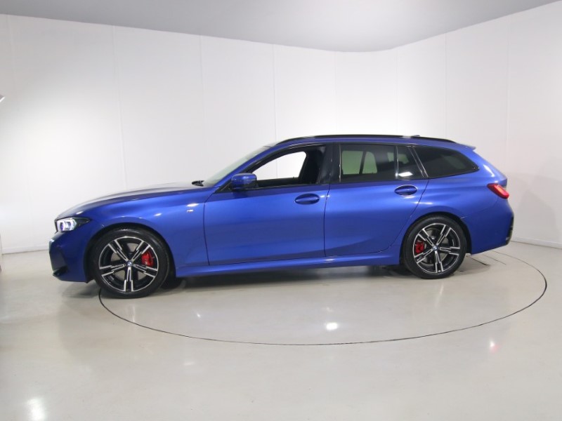 2025 (25) BMW 3 SERIES 320i M Sport 5dr Step Auto 5440546