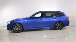 2025 (25) BMW 3 SERIES 320i M Sport 5dr Step Auto 5440546