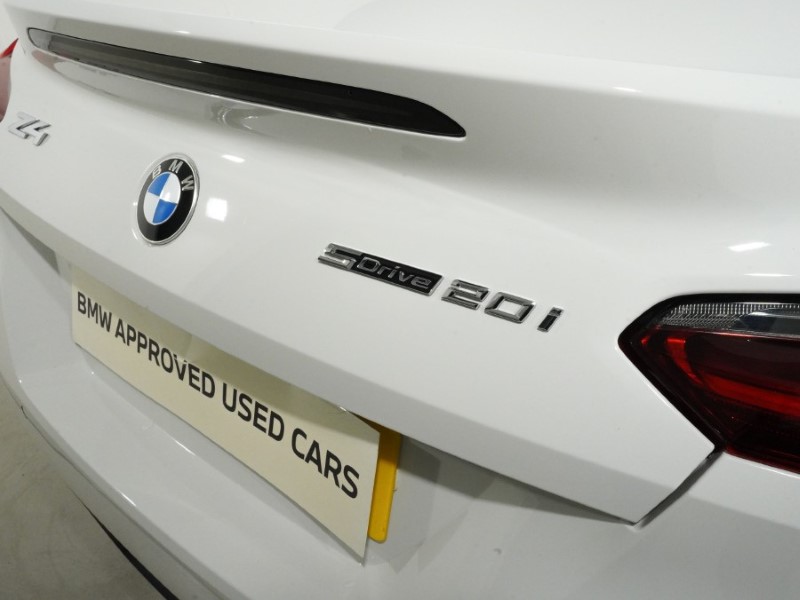 2024 (24) BMW Z4 sDrive 20i M Sport 2dr Auto 5426426