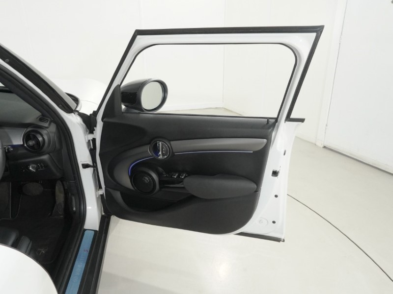 2023 (73) MINI HATCHBACK 2.0 Cooper S Exclusive Premium Plus 5dr Auto 5434848