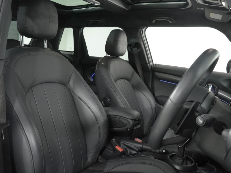 2023 (73) MINI HATCHBACK 2.0 Cooper S Exclusive Premium Plus 5dr Auto 5434855